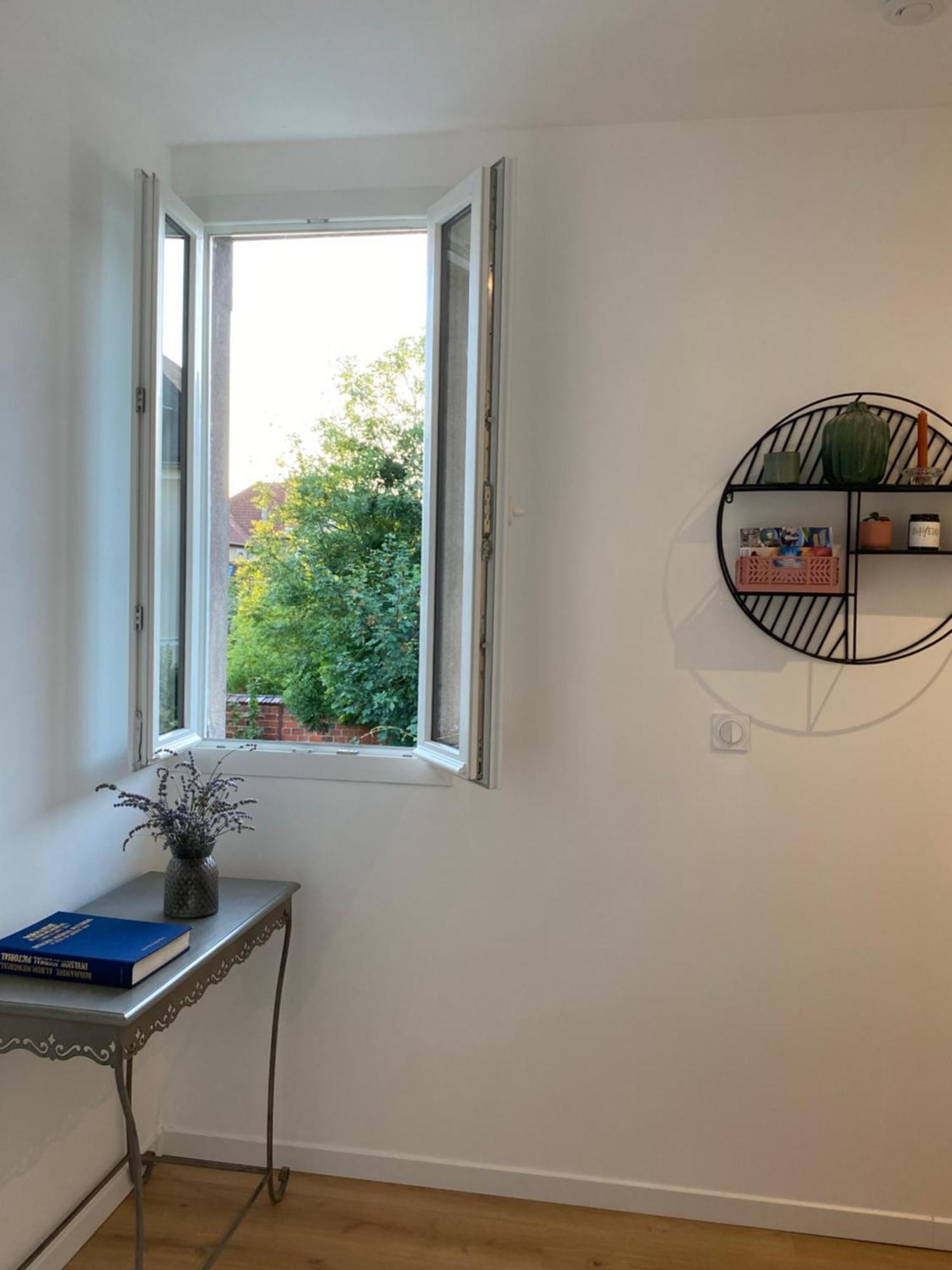 L Atelier De Leon Apartment *